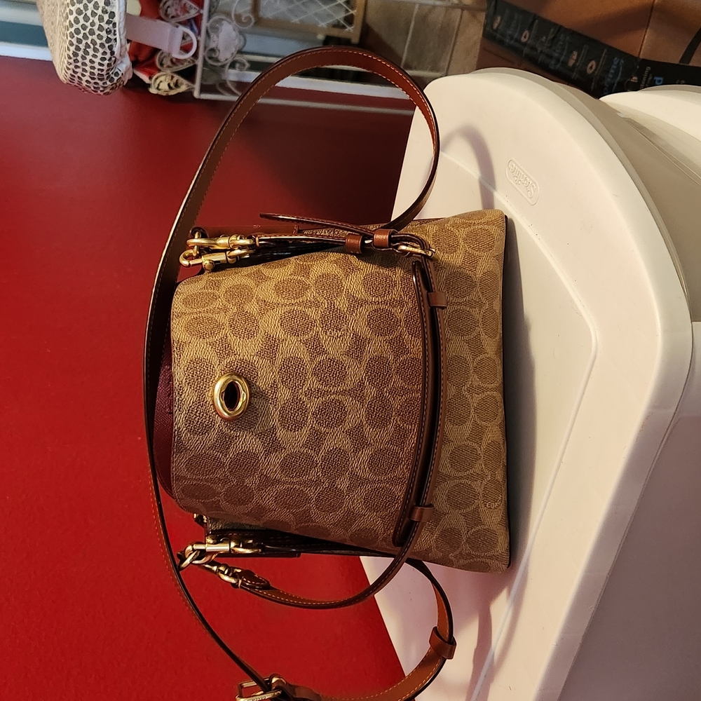 Coach Brown Signature Shoulder Bag